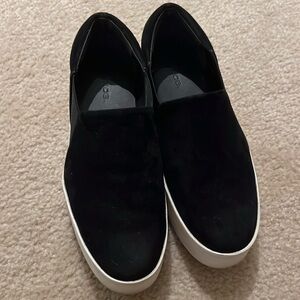 Women’s Vince Slip Ons size 7.5